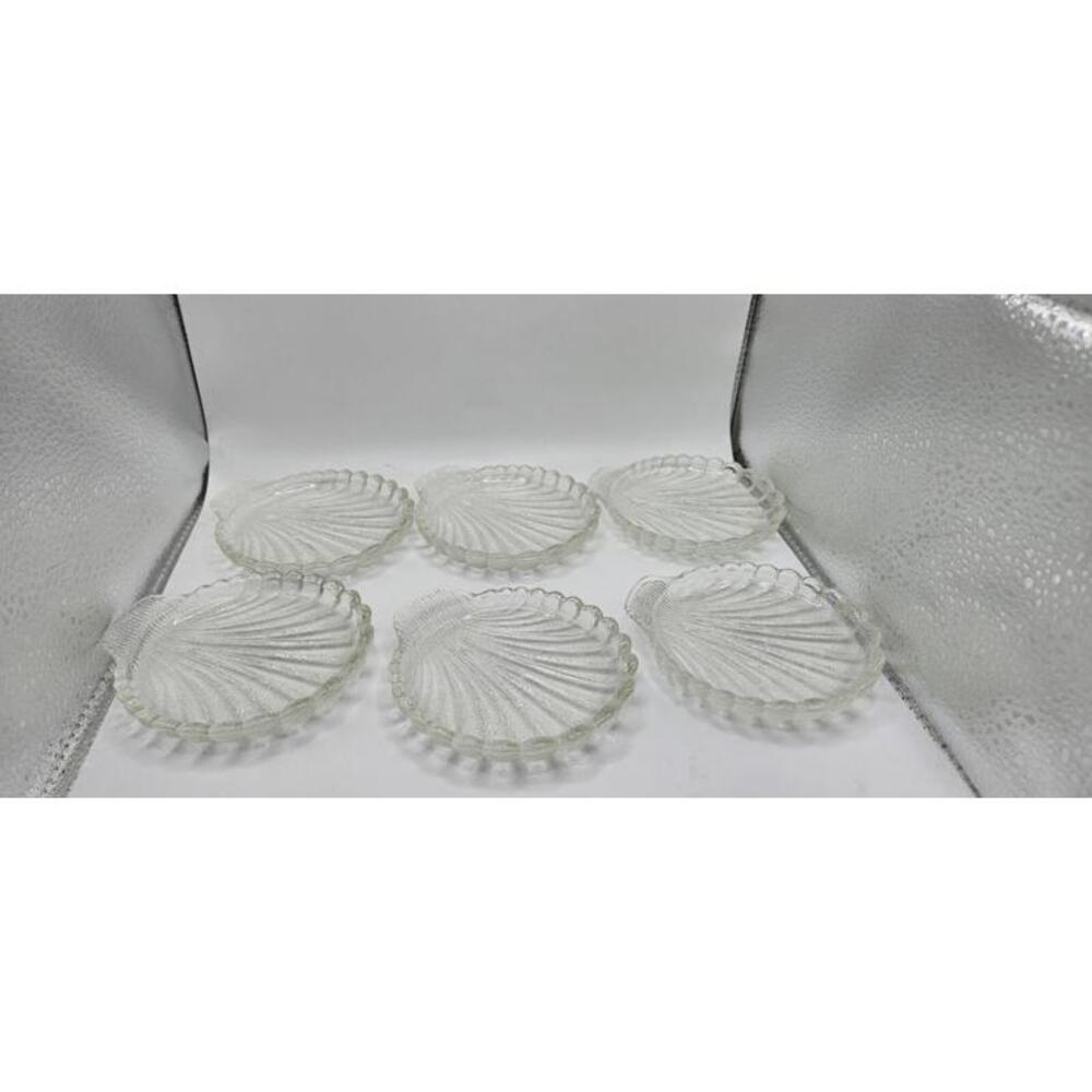Vtg Set Of 6  Small Clam Sea Shells Shaped Coaster Dish